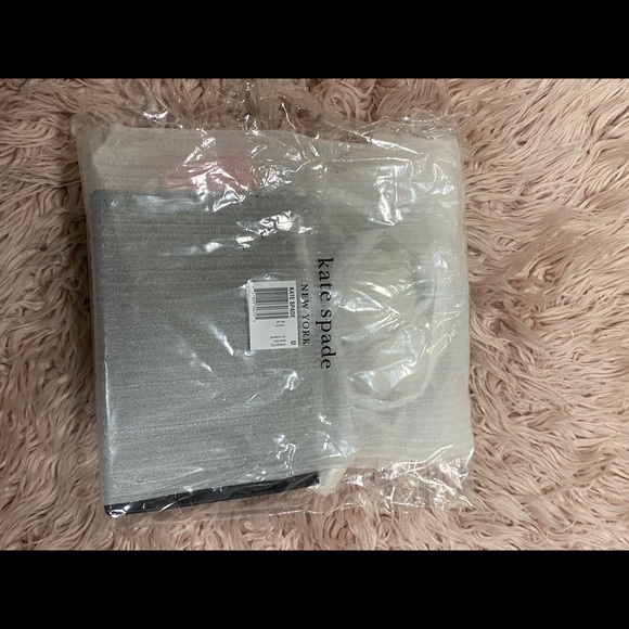 🆕✨ NEW KATE SPADE ♠️ ZIP CROSSBODY BLACK - Picture 5 of 5